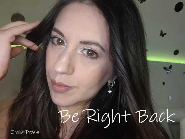 Italian1Dream BongaCams Model