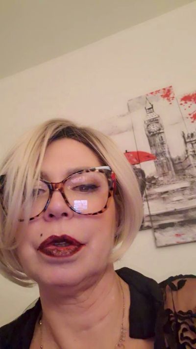 Miss_sugar_feet CAM4 Model