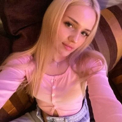 DestinyTurner Stripchat Model