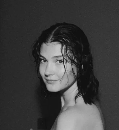 Emily_Cesoni Stripchat Model