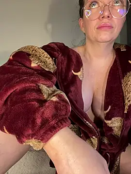 FemDom_RubyKnightXXO Stripchat Model