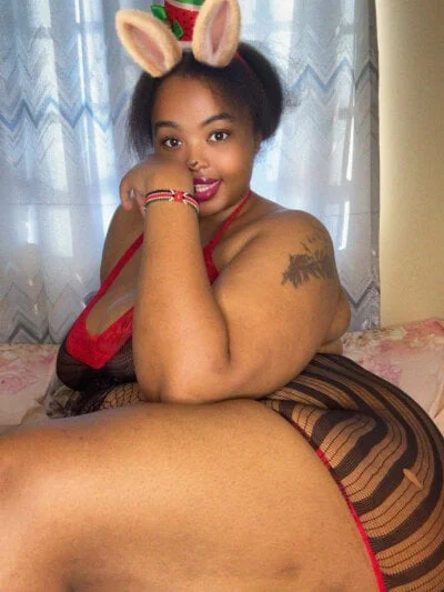 Linah___ Stripchat Model