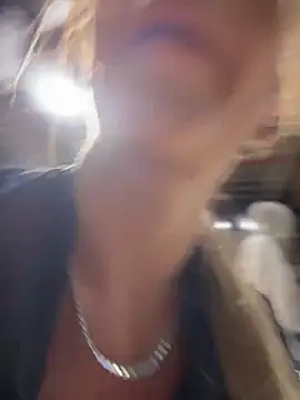 Ninabigtitied Stripchat Model