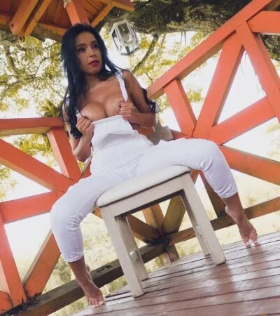 _kathaLopez_ Stripchat Model