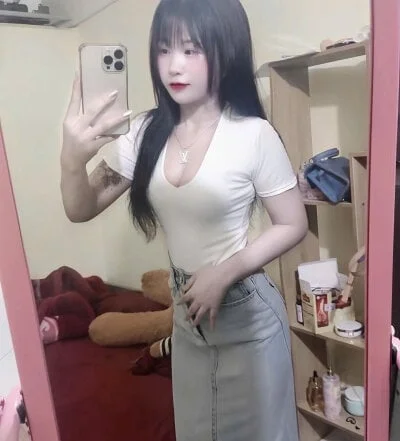 succuba-ba Stripchat Model